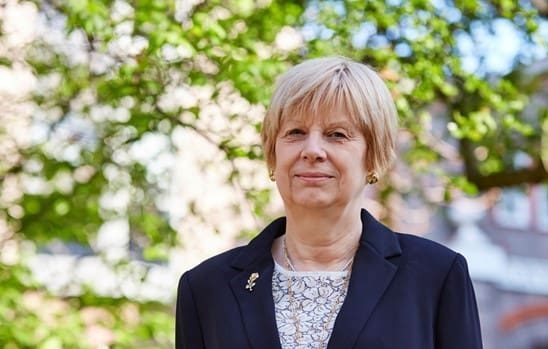 Yr Athro Dame Sue Bailey