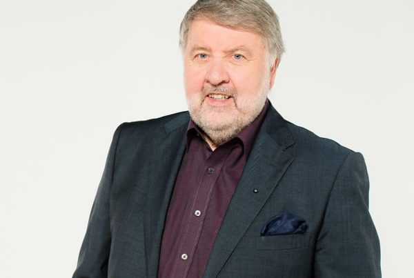 Roy Noble CBE, Bevan Commissioner